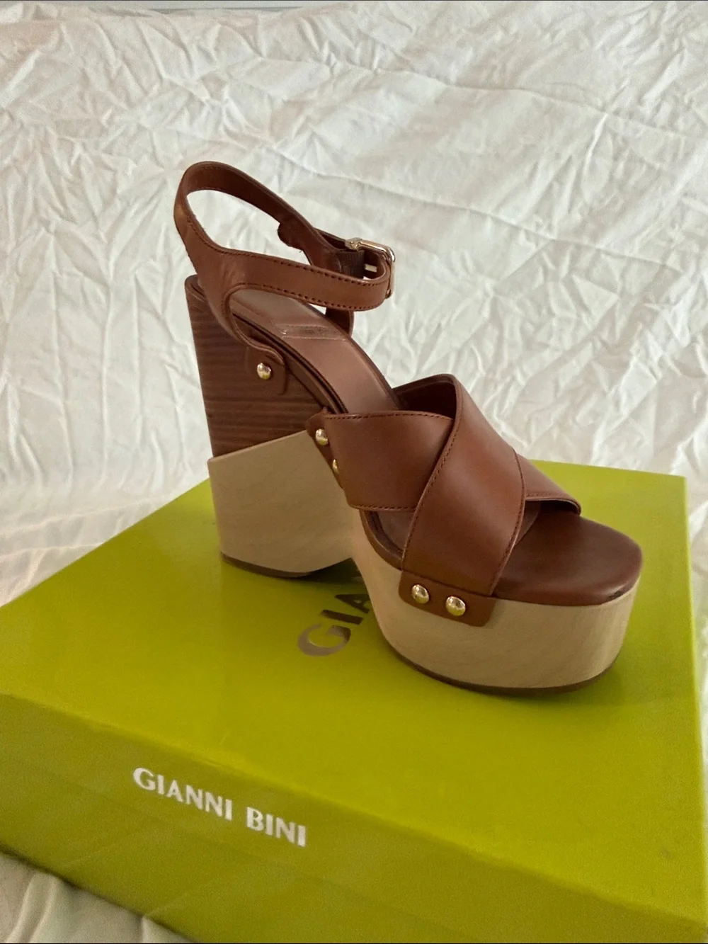 Gianni Bini Tan Leather Wood-Effect Platform Wedges